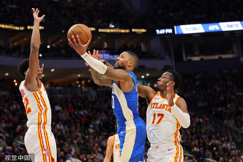 赛场上不断 赛场上不断