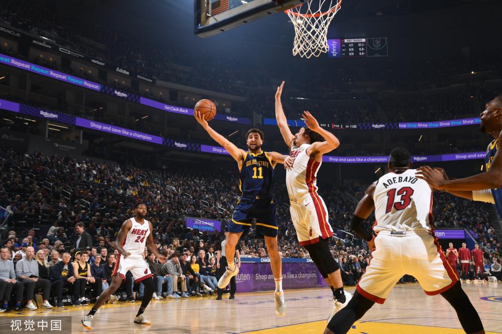 通过强硬的 通过强硬的